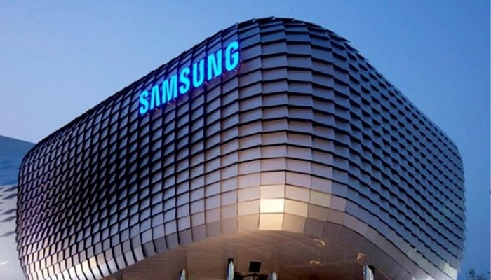 সোনার দাম কমছে ১,৯৮৩ টাকা | সারা সপ্তাহের খবর